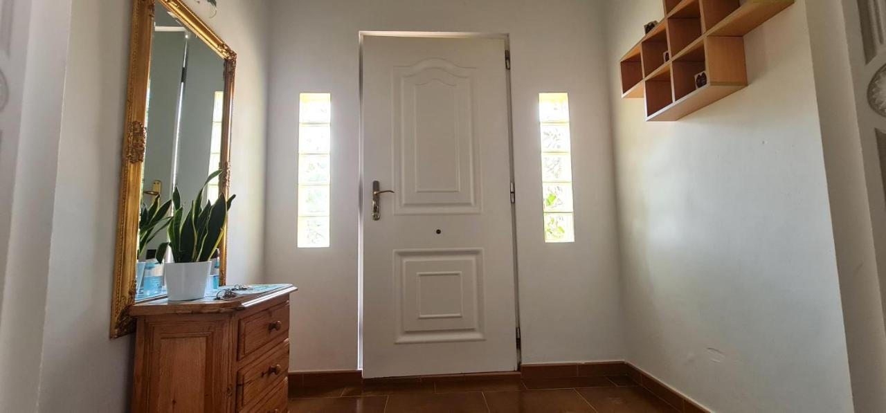 קלפה Villa Las Adelfas מראה חיצוני תמונה